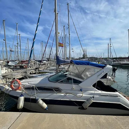 Yate Eos Badalona